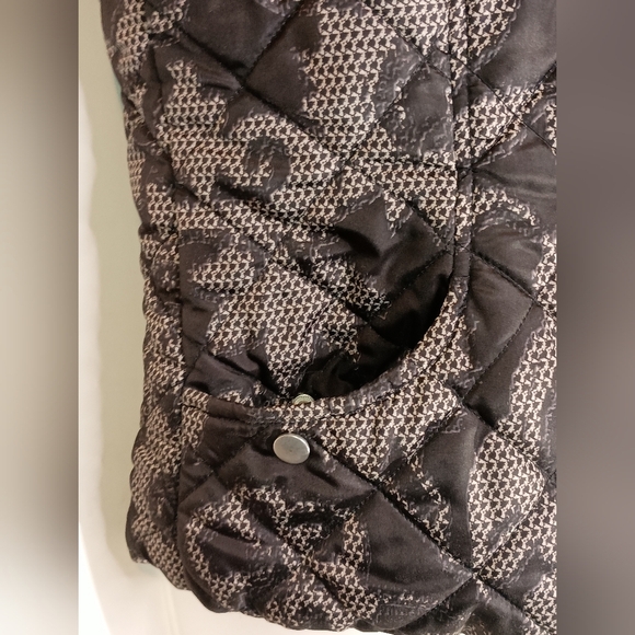 2/$30 INDIGO Black and Gray patterned Vest (#1,122) - Picture 3 of 7